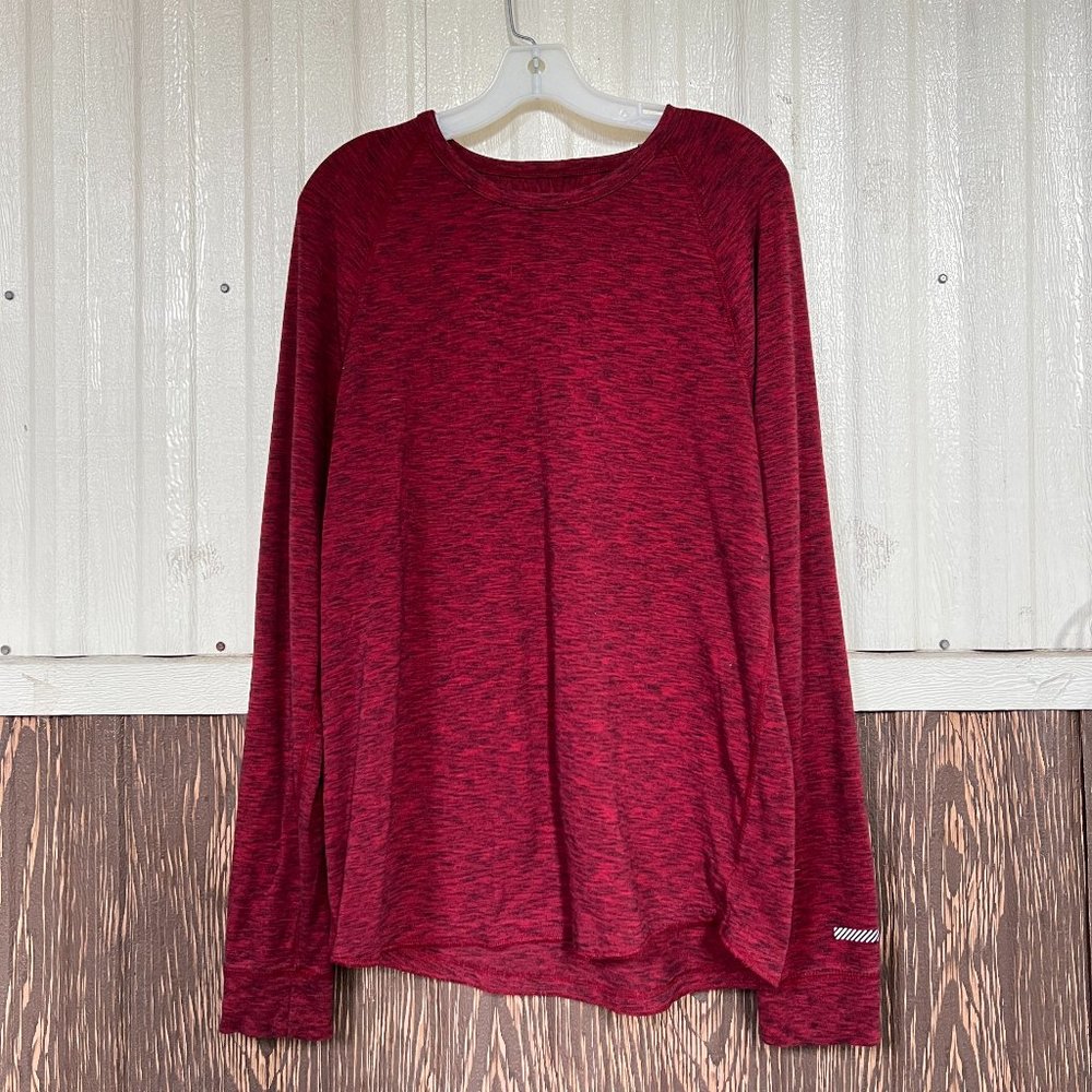 American Eagle Active flex men's henley pullover crewneck top burnt red size M